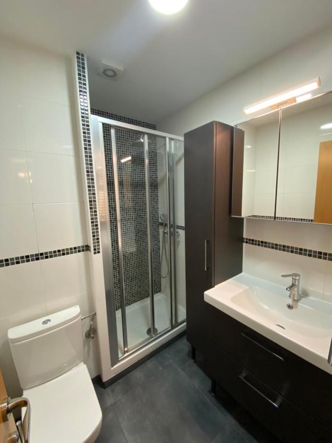 Entire New Apartment 20' From Barcelona Sabadell Exterior foto