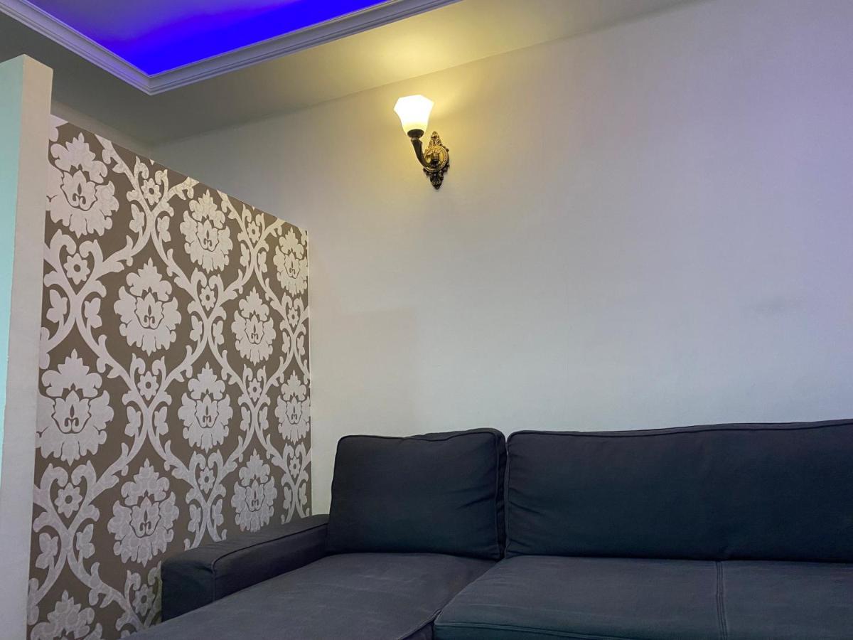 Entire New Apartment 20' From Barcelona Sabadell Exterior foto